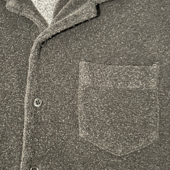 Mirano liquid luxury Cuban shirt - Picture 2 of 4